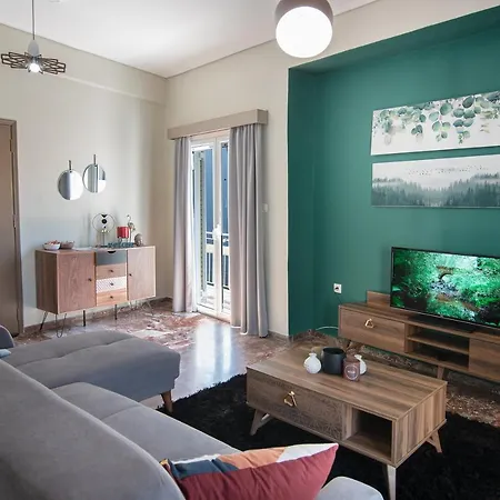 Emerald 110m2 Entire Floor Steps To City's Heart 아파트 *