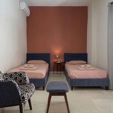 Apartment Emerald 110m2 Entire Floor Steps To City's Heart