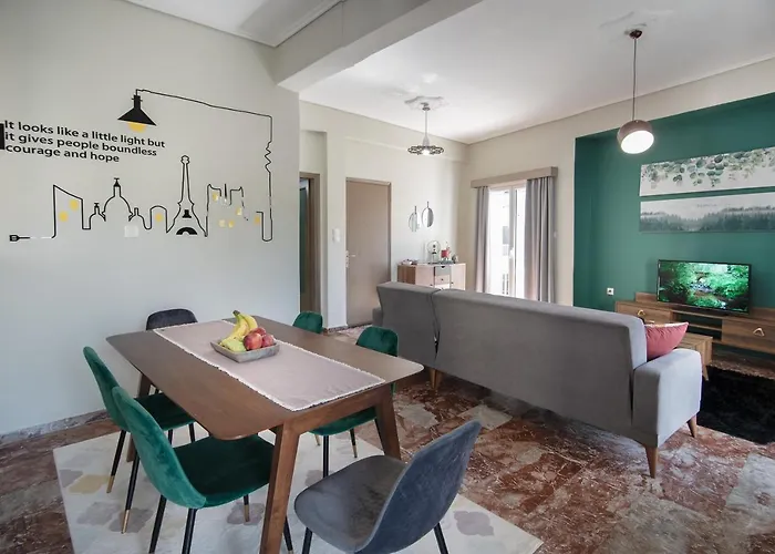 Emerald 110m2 Entire Floor Steps To City's Heart