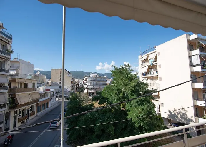 Emerald 110m2 Entire Floor Steps To City's Heart Appartement